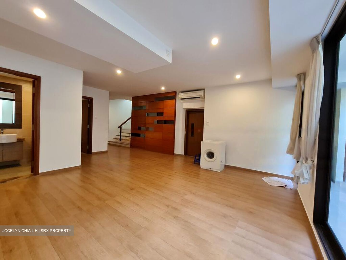 Lornie Road (D11), Terrace #621553971